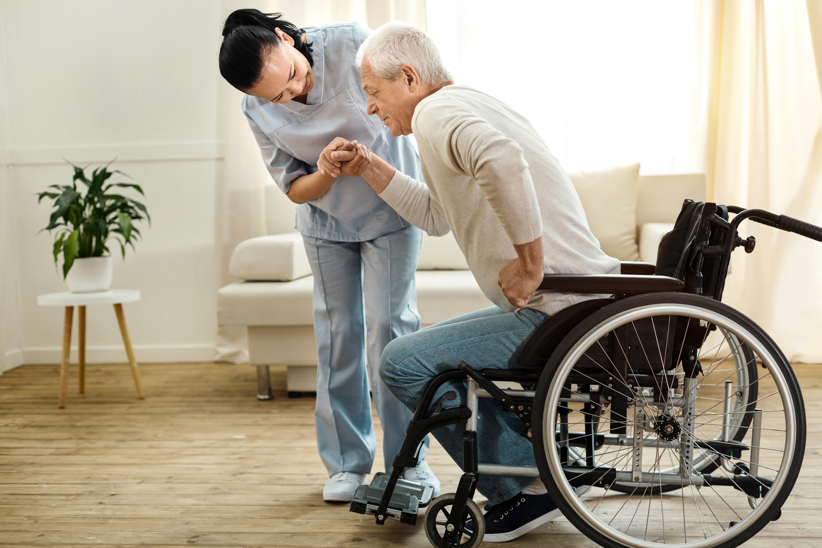 How To Safely Lift And Transfer Elderly Adults